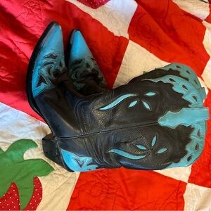 Black and Turquoise Western vintage made in USA Boots